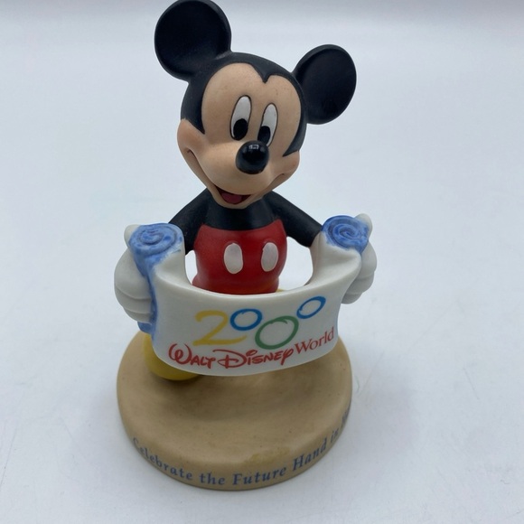 Walt Disney World Mickey Mouse Porcelain 2000 Figure Celebrate The Future Hand - Picture 1 of 6